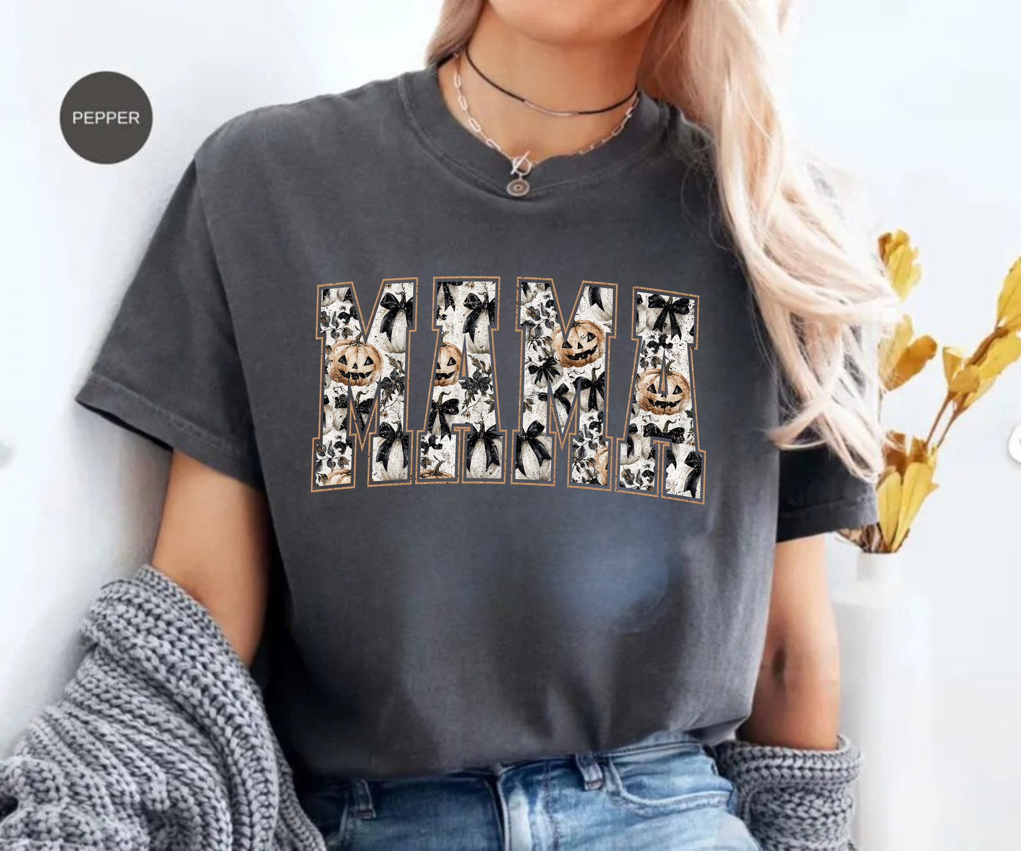 Spooky Mama Tee