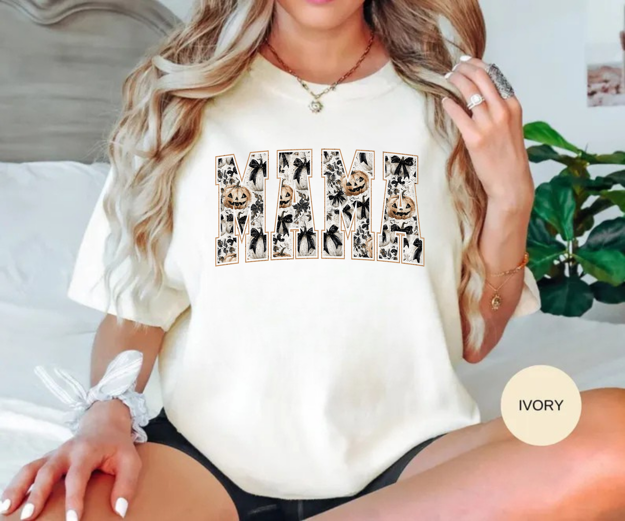 Spooky Mama Tee