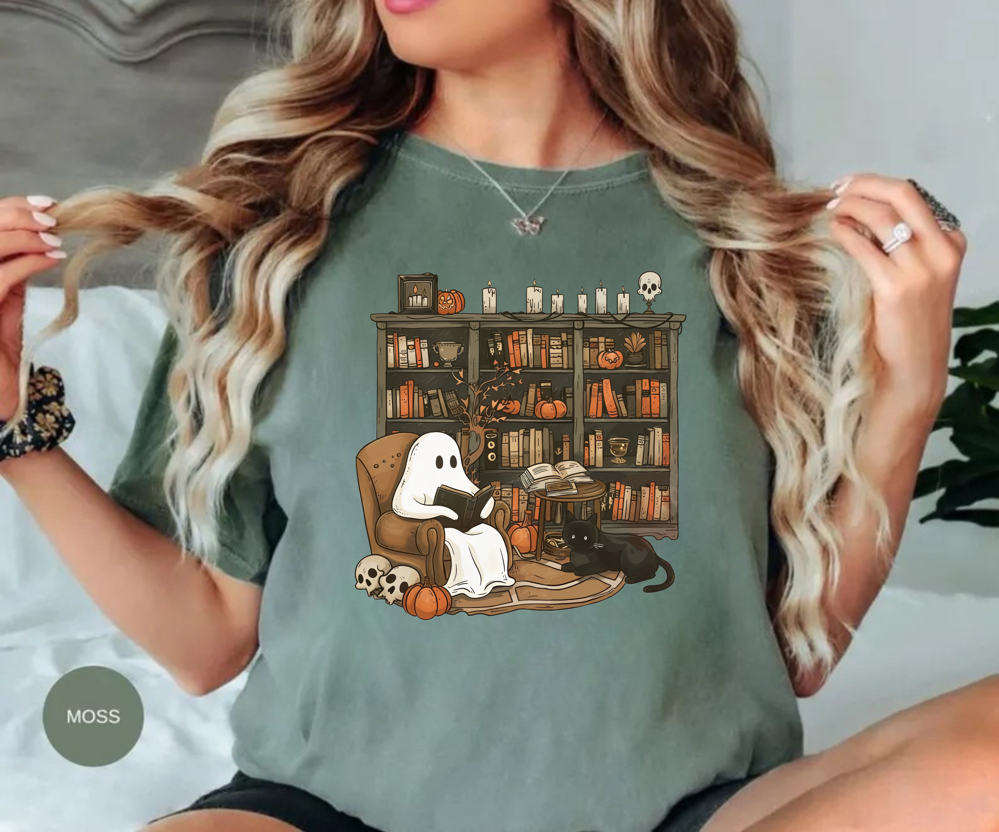 Spooky Read Tee