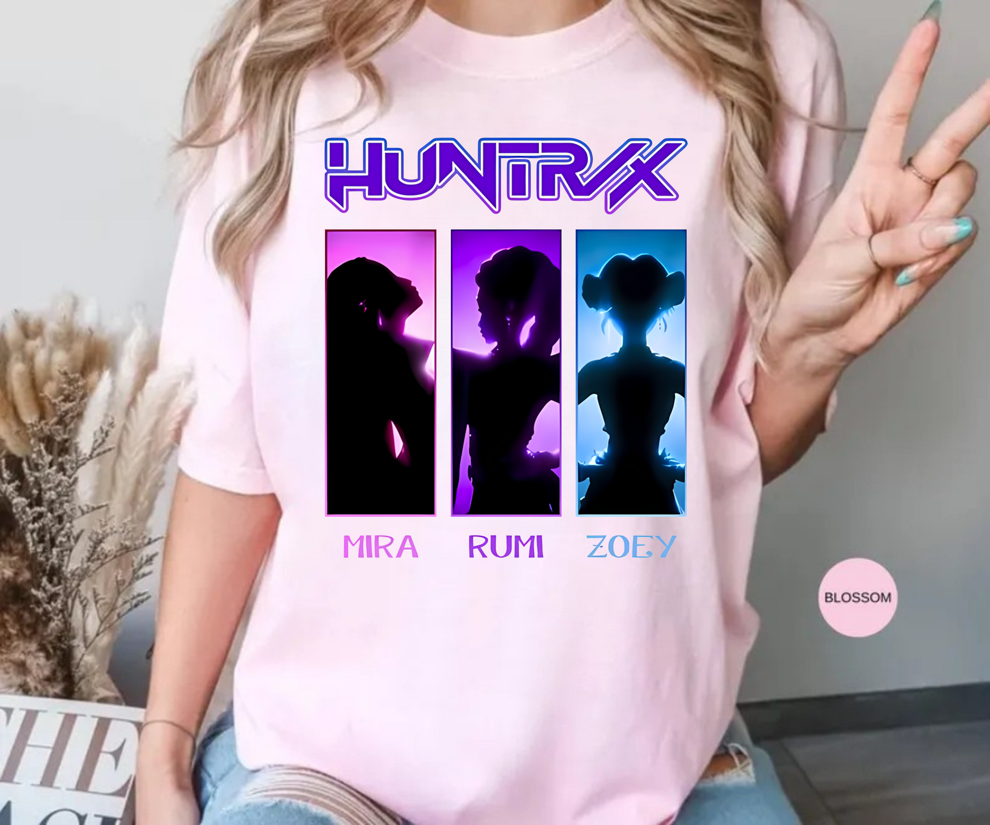 Huntrix Column Tee